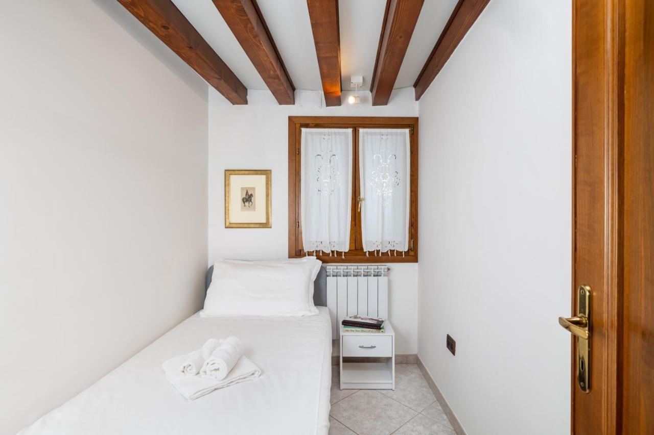 Ca Giardini Apartments In Biennale By Bricola Apartments Venecia Exterior foto